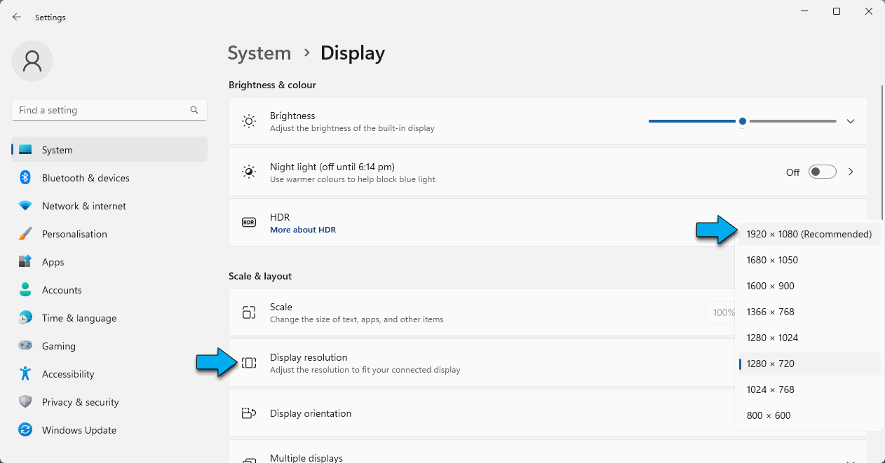 Windows Display settings and Resolutions to pick from.gif